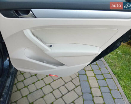 Черный Фольксваген Пассат, объемом двигателя 2.5 л и пробегом 222 тыс. км за 6999 $, фото 14 на Automoto.ua