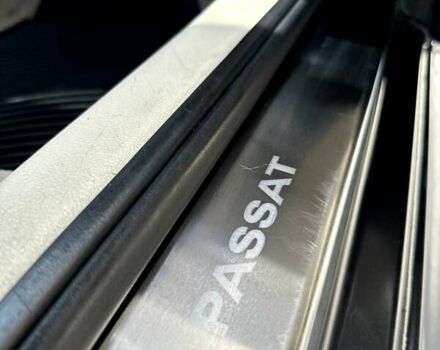 Черный Фольксваген Пассат, объемом двигателя 2.5 л и пробегом 240 тыс. км за 11400 $, фото 14 на Automoto.ua