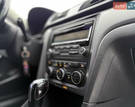 Чорний Фольксваген Пассат, об'ємом двигуна 2.48 л та пробігом 247 тис. км за 9000 $, фото 19 на Automoto.ua