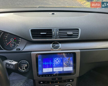 Черный Фольксваген Пассат, объемом двигателя 1.97 л и пробегом 228 тыс. км за 12000 $, фото 49 на Automoto.ua