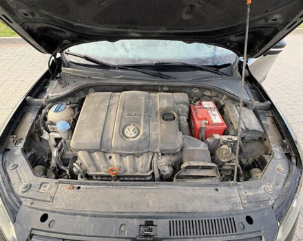 Чорний Фольксваген Пассат, об'ємом двигуна 2.5 л та пробігом 233 тис. км за 9000 $, фото 32 на Automoto.ua