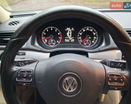 Черный Фольксваген Пассат, объемом двигателя 2.48 л и пробегом 183 тыс. км за 10500 $, фото 10 на Automoto.ua