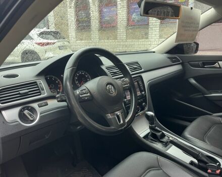 Черный Фольксваген Пассат, объемом двигателя 2.5 л и пробегом 193 тыс. км за 10500 $, фото 11 на Automoto.ua