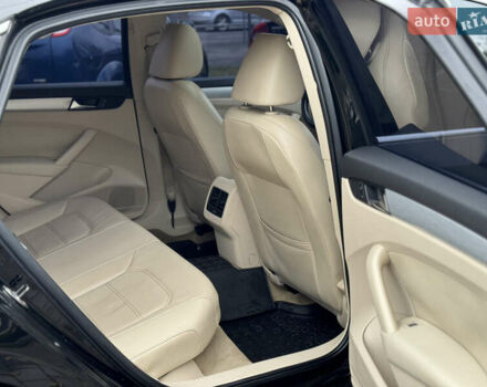 Чорний Фольксваген Пассат, об'ємом двигуна 2.48 л та пробігом 260 тис. км за 9000 $, фото 20 на Automoto.ua