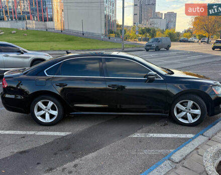 Черный Фольксваген Пассат, объемом двигателя 2.5 л и пробегом 215 тыс. км за 10500 $, фото 10 на Automoto.ua