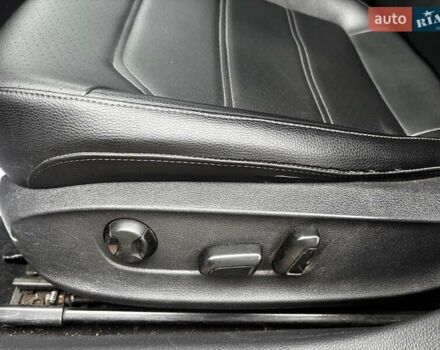 Черный Фольксваген Пассат, объемом двигателя 2.5 л и пробегом 246 тыс. км за 9690 $, фото 19 на Automoto.ua