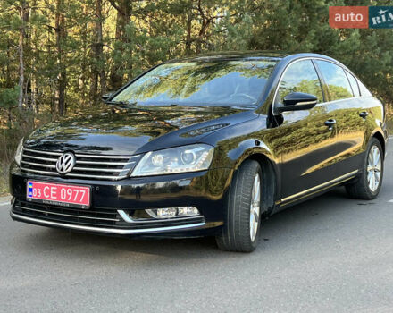 Черный Фольксваген Пассат, объемом двигателя 1.97 л и пробегом 267 тыс. км за 12299 $, фото 19 на Automoto.ua