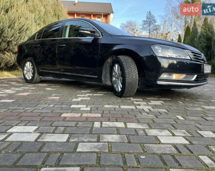 Черный Фольксваген Пассат, объемом двигателя 1.97 л и пробегом 228 тыс. км за 12000 $, фото 95 на Automoto.ua