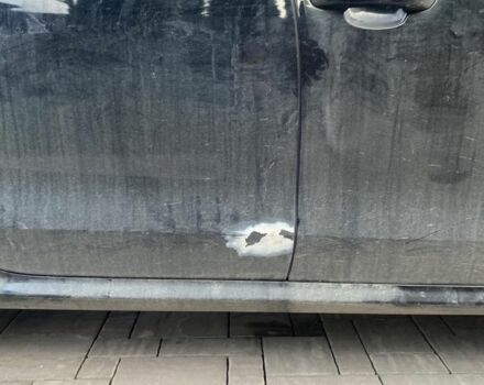 Черный Фольксваген Пассат, объемом двигателя 2.5 л и пробегом 190 тыс. км за 7500 $, фото 7 на Automoto.ua