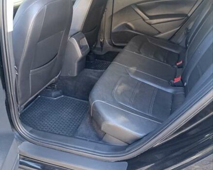 Черный Фольксваген Пассат, объемом двигателя 2.5 л и пробегом 193 тыс. км за 10400 $, фото 5 на Automoto.ua