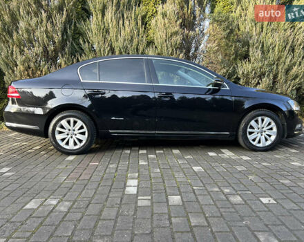 Черный Фольксваген Пассат, объемом двигателя 1.97 л и пробегом 228 тыс. км за 12000 $, фото 65 на Automoto.ua