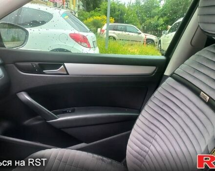 Черный Фольксваген Пассат, объемом двигателя 2.5 л и пробегом 288 тыс. км за 9300 $, фото 7 на Automoto.ua