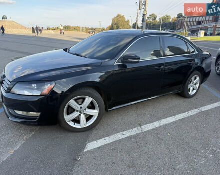 Черный Фольксваген Пассат, объемом двигателя 2.5 л и пробегом 215 тыс. км за 10500 $, фото 2 на Automoto.ua