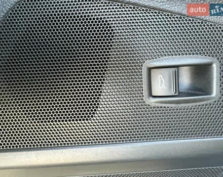 Черный Фольксваген Пассат, объемом двигателя 1.97 л и пробегом 228 тыс. км за 12000 $, фото 31 на Automoto.ua