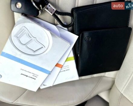 Черный Фольксваген Пассат, объемом двигателя 2.5 л и пробегом 240 тыс. км за 11400 $, фото 8 на Automoto.ua