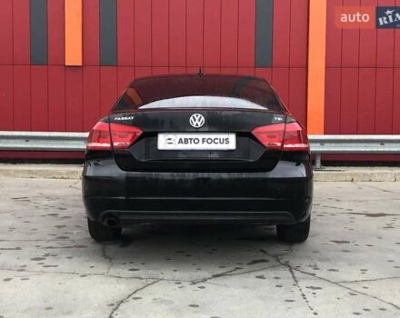 Черный Фольксваген Пассат, объемом двигателя 2.48 л и пробегом 329 тыс. км за 8790 $, фото 6 на Automoto.ua