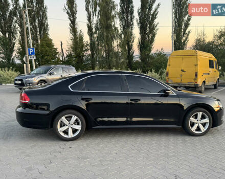 Фольксваген Пассат 2012 в Хмельницком на Automoto.ua Черный Фольксваген Пассат, объемом двигателя 2.48 л и пробегом 215 тыс. км за 10499 $, фото 6 на Automoto.ua
