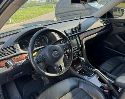 Черный Фольксваген Пассат, объемом двигателя 2.48 л и пробегом 159 тыс. км за 13500 $, фото 26 на Automoto.ua