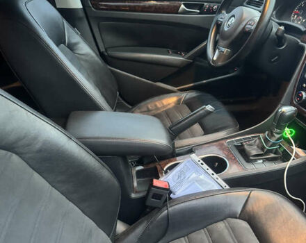 Черный Фольксваген Пассат, объемом двигателя 1.97 л и пробегом 280 тыс. км за 12000 $, фото 11 на Automoto.ua