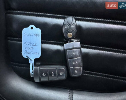 Фольксваген Пассат 2012 в Черновцах на Automoto.ua Черный Фольксваген Пассат, объемом двигателя 1.97 л и пробегом 220 тыс. км за 11200 $, фото 25 на Automoto.ua