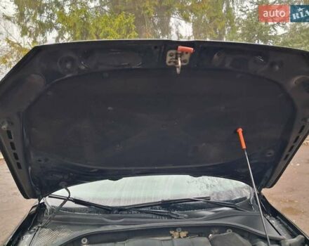 Черный Фольксваген Пассат, объемом двигателя 2.48 л и пробегом 183 тыс. км за 10500 $, фото 5 на Automoto.ua