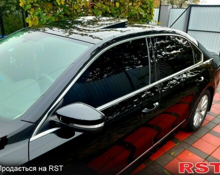 Чорний Фольксваген Пассат, об'ємом двигуна 2.5 л та пробігом 218 тис. км за 11999 $, фото 4 на Automoto.ua