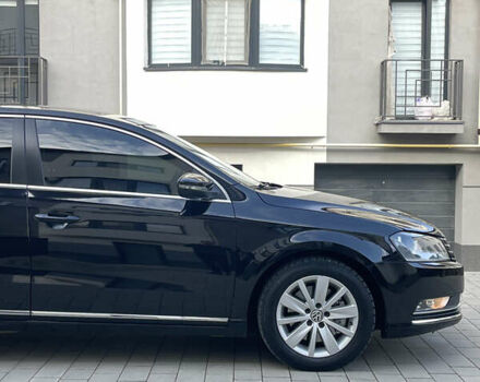 Фольксваген Пассат 2013 в Мукачеве на Automoto.ua Черный Фольксваген Пассат, объемом двигателя 1.97 л и пробегом 290 тыс. км за 10500 $, фото 3 на Automoto.ua