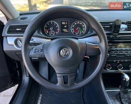 Черный Фольксваген Пассат, объемом двигателя 2.48 л и пробегом 180 тыс. км за 7900 $, фото 18 на Automoto.ua