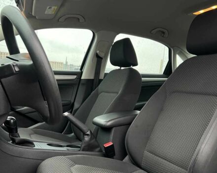 Черный Фольксваген Пассат, объемом двигателя 2.5 л и пробегом 131 тыс. км за 10200 $, фото 6 на Automoto.ua