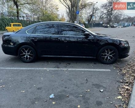 Черный Фольксваген Пассат, объемом двигателя 2.5 л и пробегом 267 тыс. км за 9800 $, фото 3 на Automoto.ua