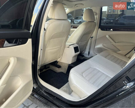 Фольксваген Пассат 2013 в Ивано-Франковске на Automoto.ua Черный Фольксваген Пассат, объемом двигателя 2.48 л и пробегом 187 тыс. км за 11200 $, фото 5 на Automoto.ua