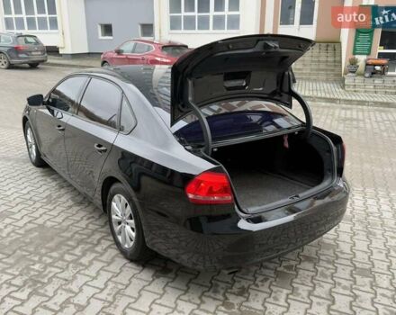 Черный Фольксваген Пассат, объемом двигателя 2.48 л и пробегом 320 тыс. км за 8799 $, фото 5 на Automoto.ua