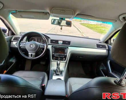 Чорний Фольксваген Пассат, об'ємом двигуна 2.5 л та пробігом 180 тис. км за 7999 $, фото 11 на Automoto.ua