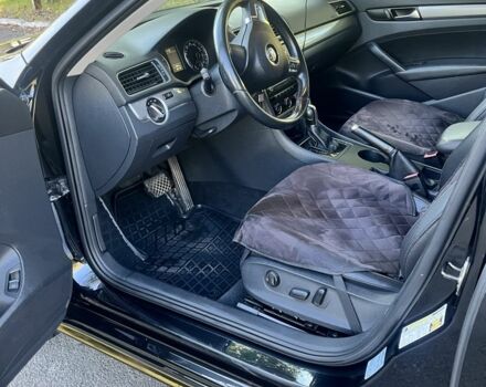 Черный Фольксваген Пассат, объемом двигателя 2.5 л и пробегом 193 тыс. км за 10700 $, фото 6 на Automoto.ua