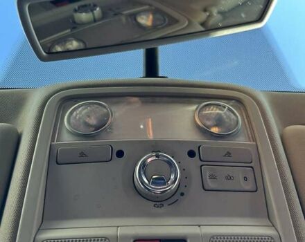 Черный Фольксваген Пассат, объемом двигателя 1.8 л и пробегом 240 тыс. км за 11300 $, фото 30 на Automoto.ua