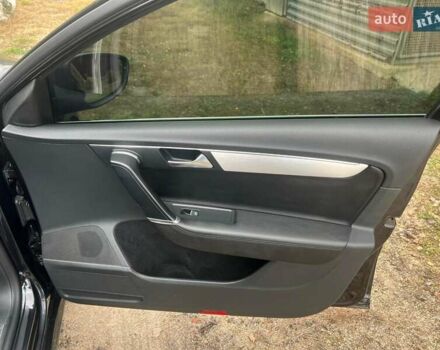 Чорний Фольксваген Пассат, об'ємом двигуна 1.97 л та пробігом 276 тис. км за 12200 $, фото 27 на Automoto.ua