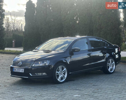 Фольксваген Пассат 2013 в Дубно на Automoto.ua Черный Фольксваген Пассат, объемом двигателя 2 л и пробегом 267 тыс. км за 11500 $, фото 9 на Automoto.ua