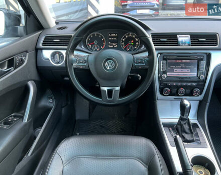 Фольксваген Пассат 2013 в Киеве на Automoto.ua Черный Фольксваген Пассат, объемом двигателя 2.5 л и пробегом 170 тыс. км за 10700 $, фото 33 на Automoto.ua