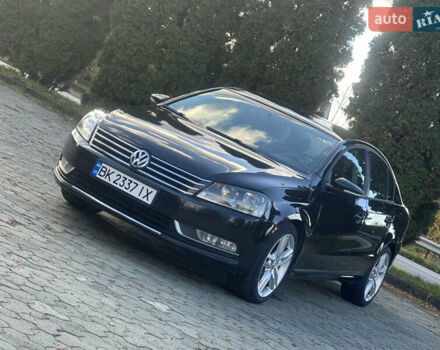 Фольксваген Пассат 2013 в Дубно на Automoto.ua Черный Фольксваген Пассат, объемом двигателя 2 л и пробегом 267 тыс. км за 11500 $, фото 15 на Automoto.ua