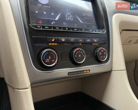 Черный Фольксваген Пассат, объемом двигателя 2.48 л и пробегом 320 тыс. км за 8799 $, фото 4 на Automoto.ua