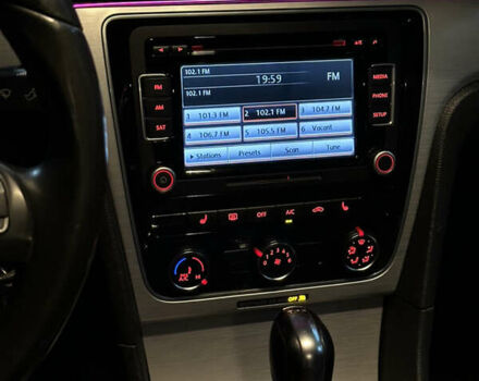 Черный Фольксваген Пассат, объемом двигателя 2 л и пробегом 228 тыс. км за 10990 $, фото 23 на Automoto.ua