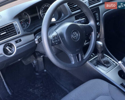 Чорний Фольксваген Пассат, об'ємом двигуна 2.5 л та пробігом 230 тис. км за 10700 $, фото 10 на Automoto.ua