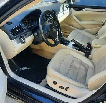 Черный Фольксваген Пассат, объемом двигателя 1.8 л и пробегом 380 тыс. км за 9200 $, фото 5 на Automoto.ua