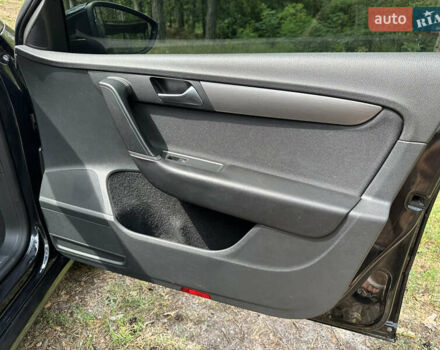 Чорний Фольксваген Пассат, об'ємом двигуна 1.97 л та пробігом 156 тис. км за 13700 $, фото 46 на Automoto.ua