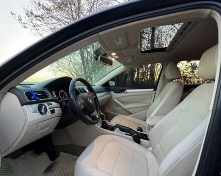 Чорний Фольксваген Пассат, об'ємом двигуна 2.5 л та пробігом 228 тис. км за 9450 $, фото 6 на Automoto.ua