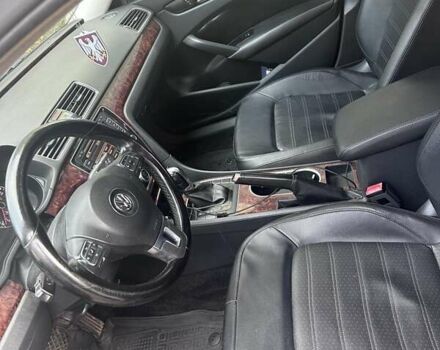 Чорний Фольксваген Пассат, об'ємом двигуна 2.48 л та пробігом 999 тис. км за 9300 $, фото 4 на Automoto.ua