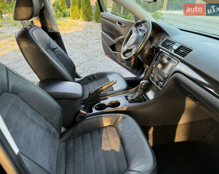 Черный Фольксваген Пассат, объемом двигателя 2 л и пробегом 230 тыс. км за 10999 $, фото 20 на Automoto.ua