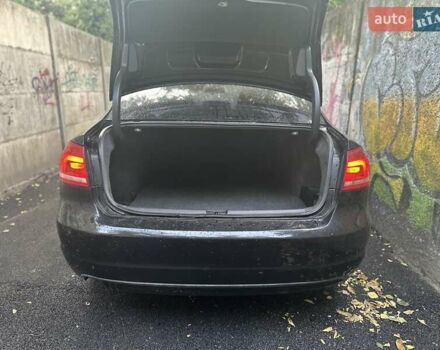 Черный Фольксваген Пассат, объемом двигателя 1.97 л и пробегом 145 тыс. км за 10700 $, фото 18 на Automoto.ua