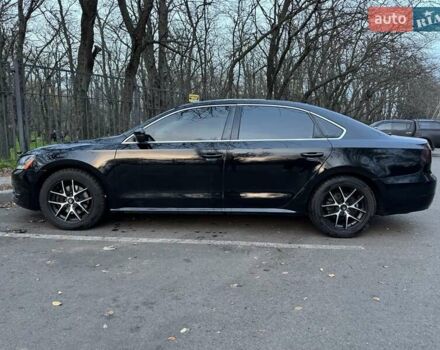 Черный Фольксваген Пассат, объемом двигателя 2.5 л и пробегом 267 тыс. км за 9800 $, фото 9 на Automoto.ua