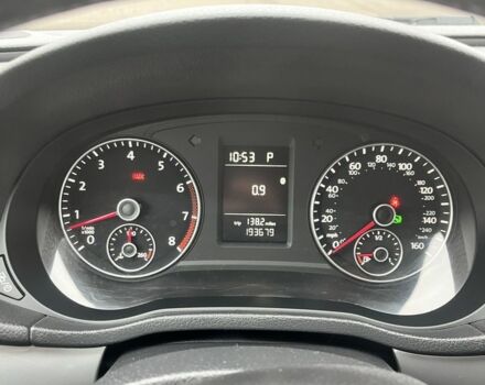 Черный Фольксваген Пассат, объемом двигателя 2.5 л и пробегом 193 тыс. км за 10700 $, фото 7 на Automoto.ua